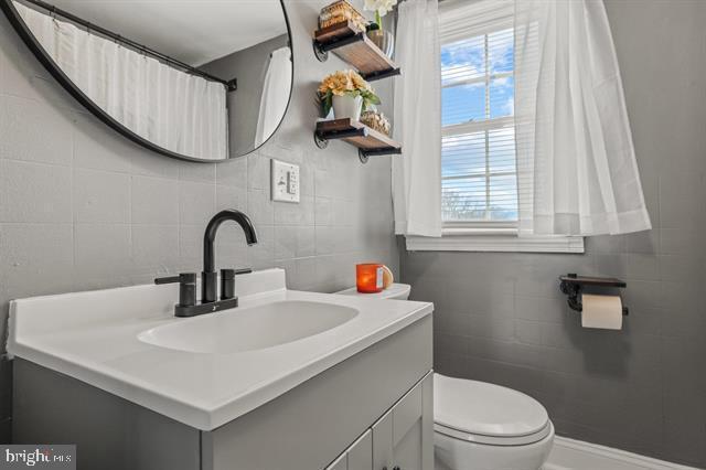 885 W MAIN ST, STANLEY, Virginia 22851, 4 Bedrooms Bedrooms, ,2 BathroomsBathrooms,Residential,For sale,885 W MAIN ST,VAPA2004512 MLS # VAPA2004512