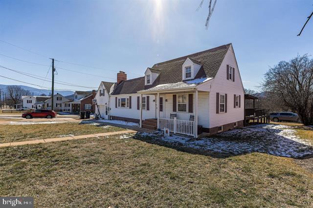 885 W MAIN ST, STANLEY, Virginia 22851, 4 Bedrooms Bedrooms, ,2 BathroomsBathrooms,Residential,For sale,885 W MAIN ST,VAPA2004512 MLS # VAPA2004512