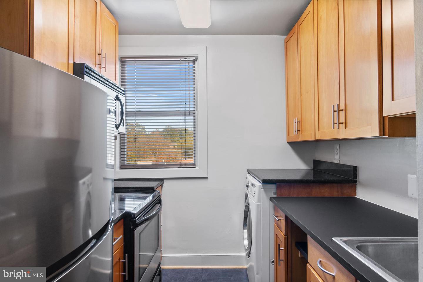 2850 HARTFORD ST SE #304, WASHINGTON, District Of Columbia 20020, 2 Bedrooms Bedrooms, ,1 BathroomBathrooms,Residential,For sale,2850 HARTFORD ST SE #304,DCDC2187300 MLS # DCDC2187300