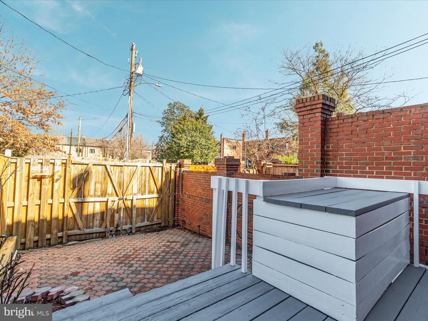 913 JEFFERSON ST, ALEXANDRIA, Virginia 22314, 3 Bedrooms Bedrooms, ,2 BathroomsBathrooms,Residential,For sale,913 JEFFERSON ST,VAAX2040678 MLS # VAAX2040678