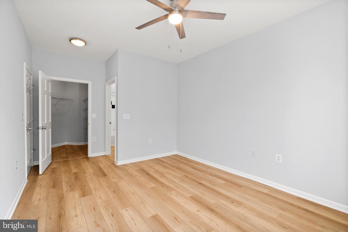 9490 VIRGINIA CENTER BLVD #125, VIENNA, Virginia 22181, 2 Bedrooms Bedrooms, ,2 BathroomsBathrooms,Residential,For sale,9490 VIRGINIA CENTER BLVD #125,VAFX2220612 MLS # VAFX2220612