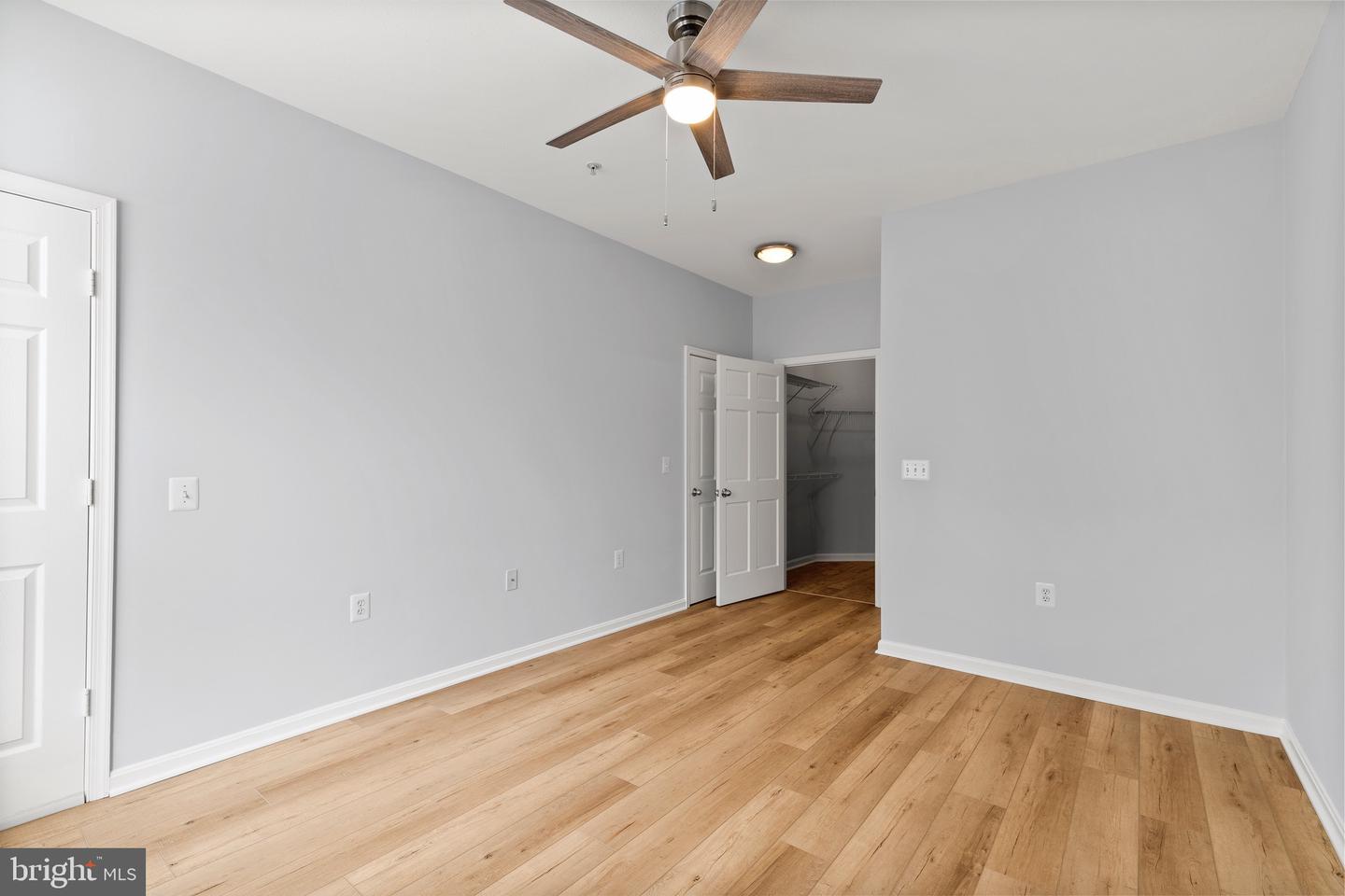 9490 VIRGINIA CENTER BLVD #125, VIENNA, Virginia 22181, 2 Bedrooms Bedrooms, ,2 BathroomsBathrooms,Residential,For sale,9490 VIRGINIA CENTER BLVD #125,VAFX2220612 MLS # VAFX2220612