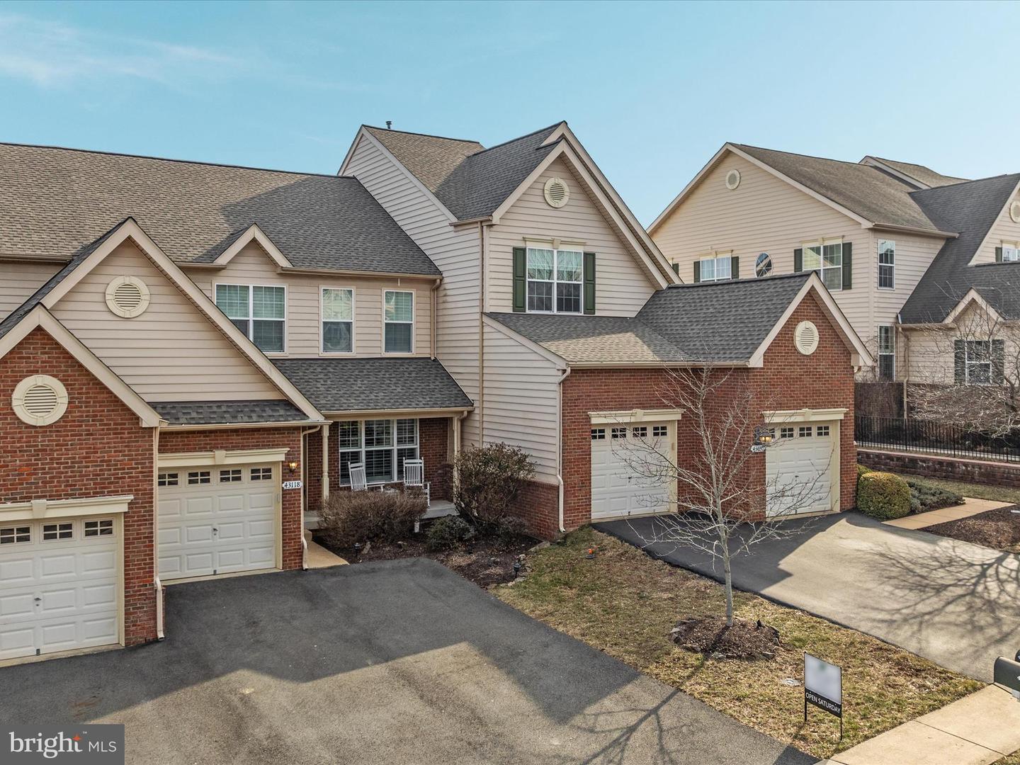 43118 BALTUSROL TER, ASHBURN, Virginia 20147, 3 Bedrooms Bedrooms, ,3 BathroomsBathrooms,Residential,For sale,43118 BALTUSROL TER,VALO2089362 MLS # VALO2089362