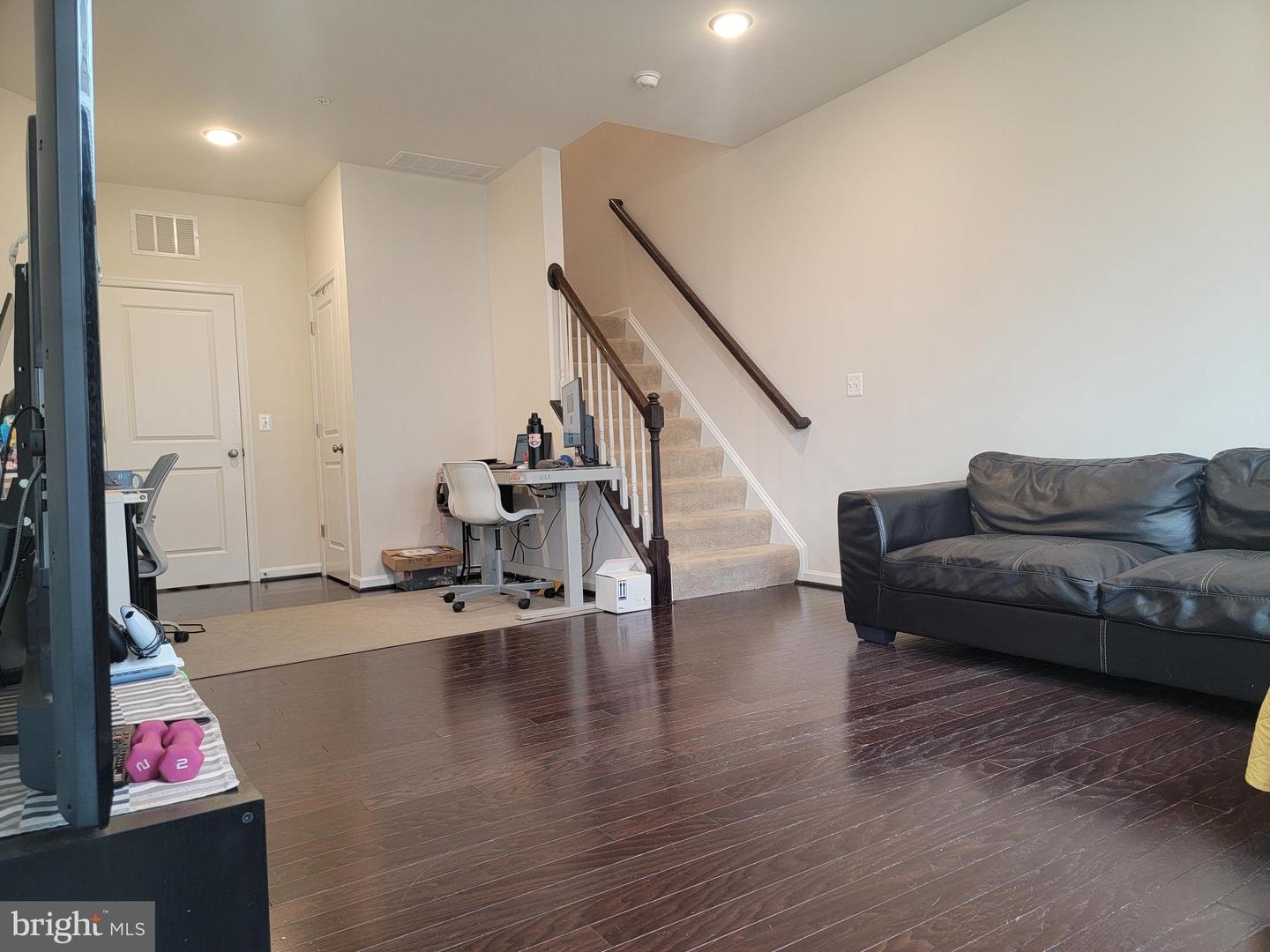 42043 BERKLEY HILL TER, ALDIE, Virginia 20105, 3 Bedrooms Bedrooms, ,2 BathroomsBathrooms,Residential,For sale,42043 BERKLEY HILL TER,VALO2089610 MLS # VALO2089610