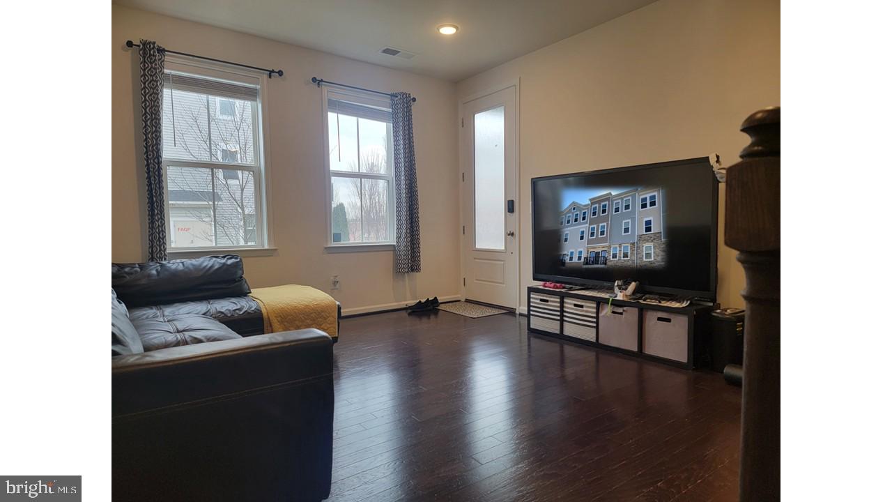 42043 BERKLEY HILL TER, ALDIE, Virginia 20105, 3 Bedrooms Bedrooms, ,2 BathroomsBathrooms,Residential,For sale,42043 BERKLEY HILL TER,VALO2089610 MLS # VALO2089610