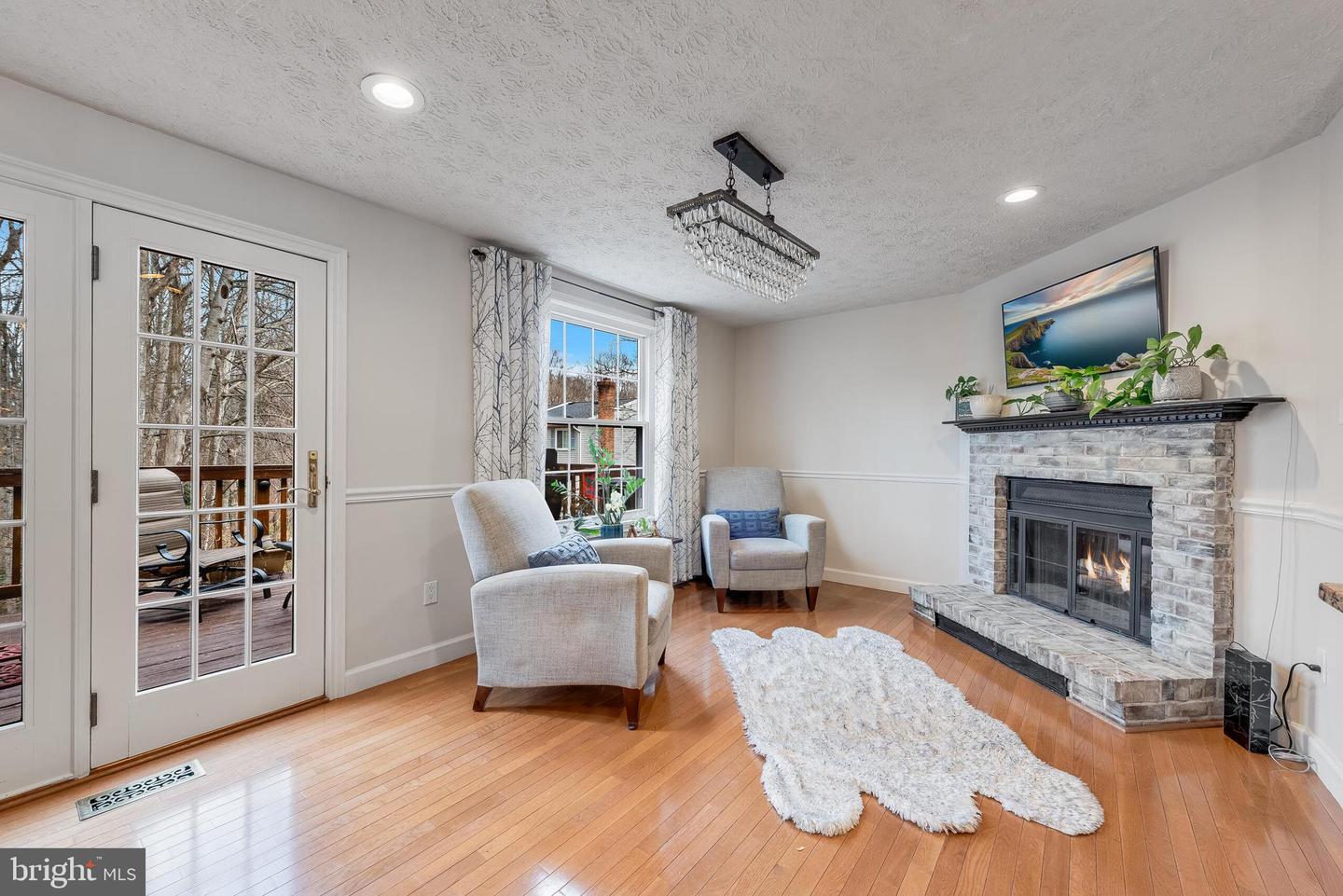 10902 BARTON HILL CT, RESTON, Virginia 20191, 4 Bedrooms Bedrooms, 8 Rooms Rooms,3 BathroomsBathrooms,Residential,For sale,10902 BARTON HILL CT,VAFX2223858 MLS # VAFX2223858