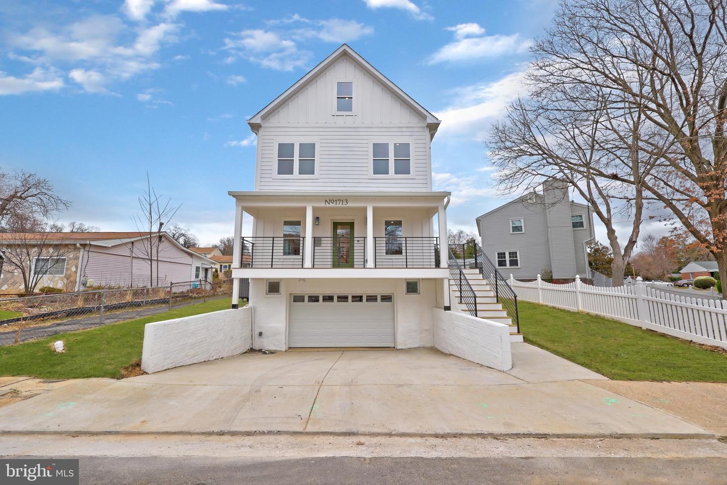 1713 N CAMERON ST, ARLINGTON, Virginia 22207, 6 Bedrooms Bedrooms, ,7 BathroomsBathrooms,Residential,For sale,1713 N CAMERON ST,VAAR2053866 MLS # VAAR2053866