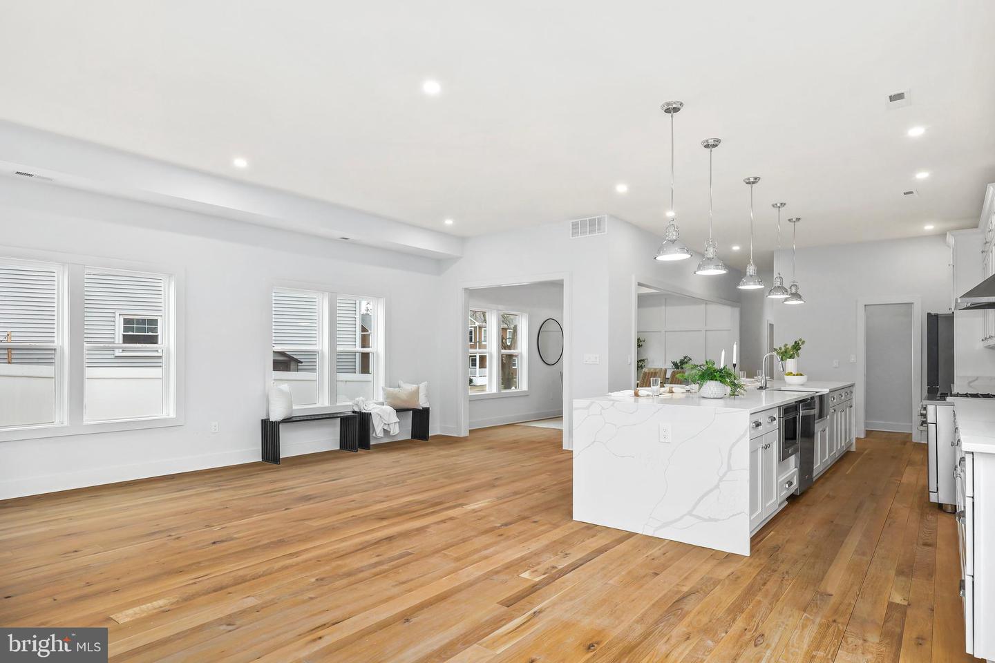 1713 N CAMERON ST, ARLINGTON, Virginia 22207, 6 Bedrooms Bedrooms, ,7 BathroomsBathrooms,Residential,For sale,1713 N CAMERON ST,VAAR2053866 MLS # VAAR2053866
