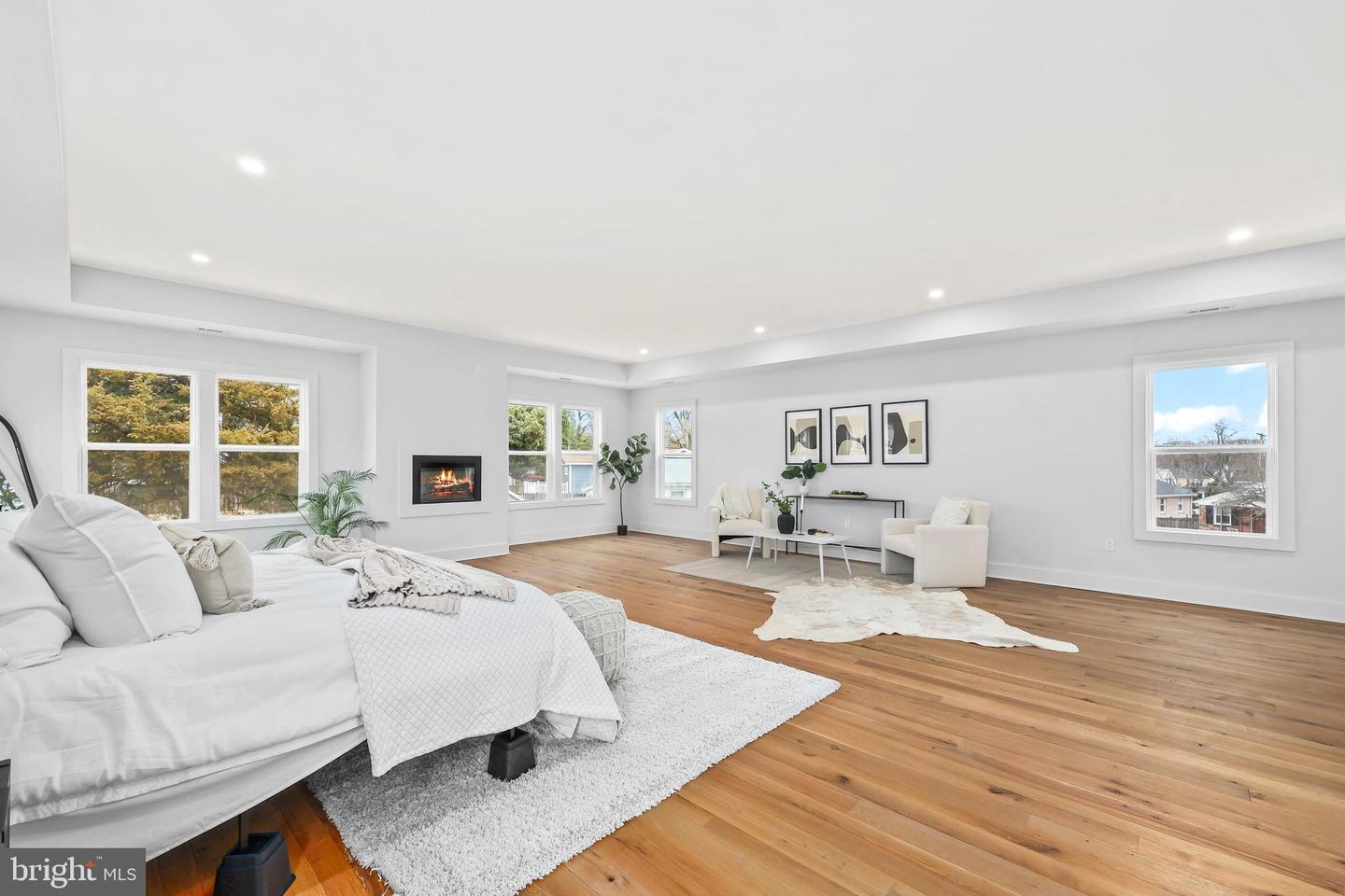 1713 N CAMERON ST, ARLINGTON, Virginia 22207, 6 Bedrooms Bedrooms, ,7 BathroomsBathrooms,Residential,For sale,1713 N CAMERON ST,VAAR2053866 MLS # VAAR2053866