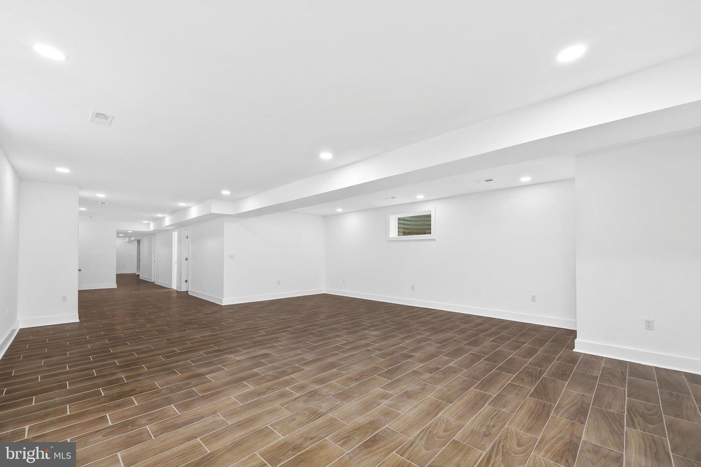 1713 N CAMERON ST, ARLINGTON, Virginia 22207, 6 Bedrooms Bedrooms, ,7 BathroomsBathrooms,Residential,For sale,1713 N CAMERON ST,VAAR2053866 MLS # VAAR2053866