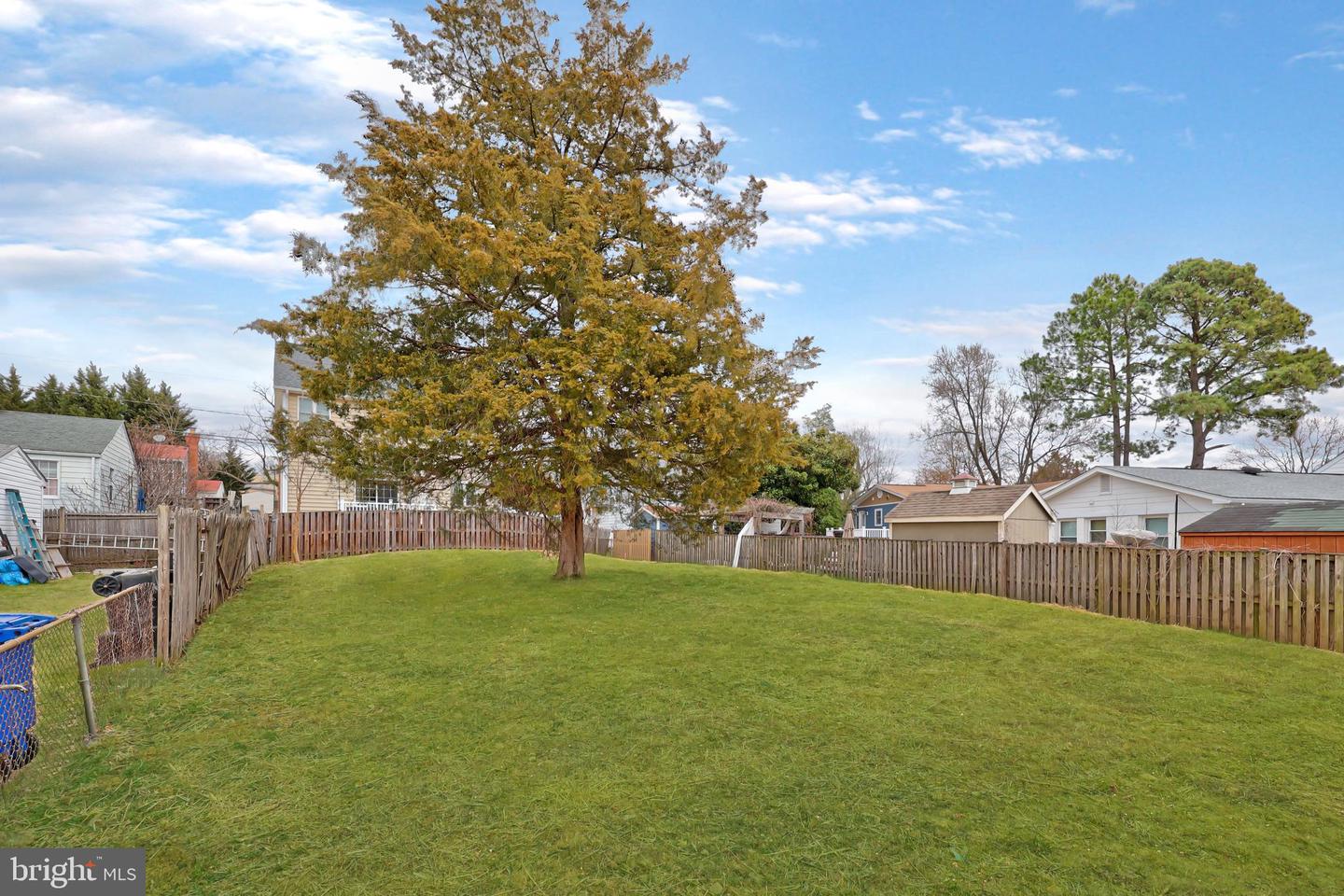 1713 N CAMERON ST, ARLINGTON, Virginia 22207, 6 Bedrooms Bedrooms, ,7 BathroomsBathrooms,Residential,For sale,1713 N CAMERON ST,VAAR2053866 MLS # VAAR2053866