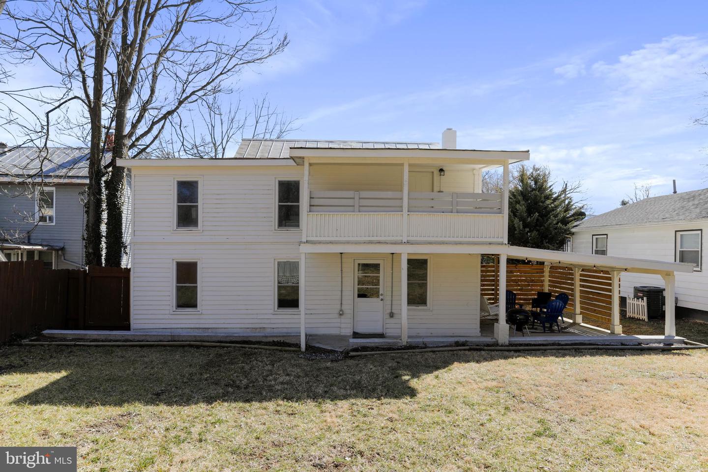 218 S COMMERCE ST, WOODSTOCK, Virginia 22664, 4 Bedrooms Bedrooms, ,2 BathroomsBathrooms,Residential,For sale,218 S COMMERCE ST,VASH2010746 MLS # VASH2010746