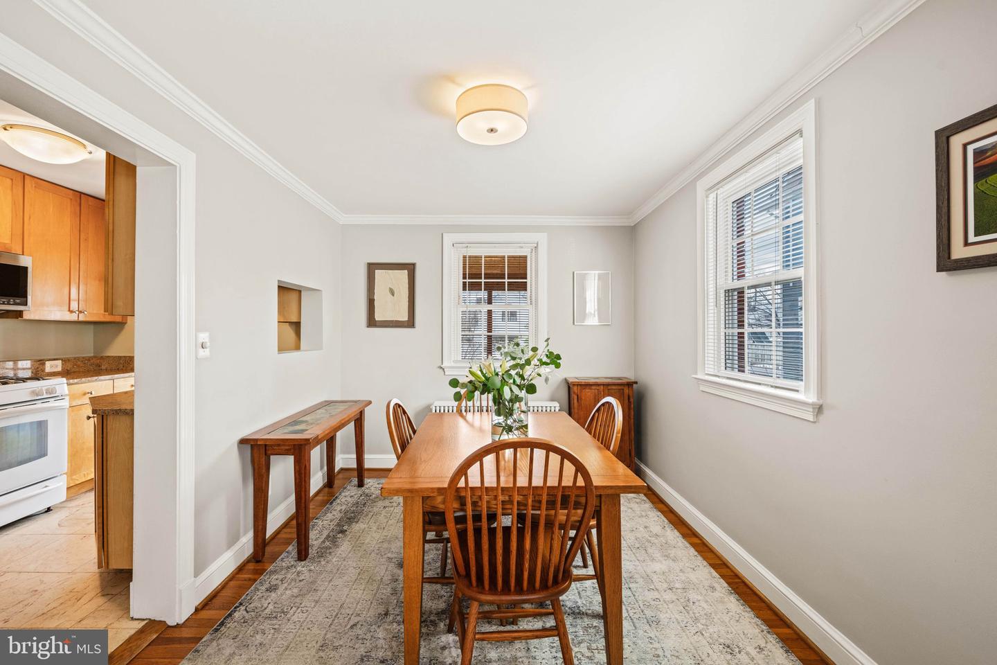 225 E MASON AVE, ALEXANDRIA, Virginia 22301, 2 Bedrooms Bedrooms, ,1 BathroomBathrooms,Residential,For sale,225 E MASON AVE,VAAX2042258 MLS # VAAX2042258