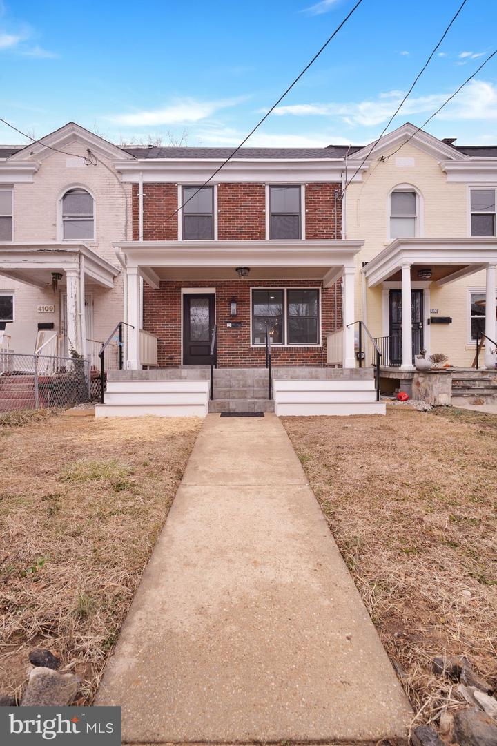 4107 4TH ST NW, WASHINGTON, District Of Columbia 20011, 3 Bedrooms Bedrooms, ,3 BathroomsBathrooms,Residential,For sale,4107 4TH ST NW,DCDC2187334 MLS # DCDC2187334