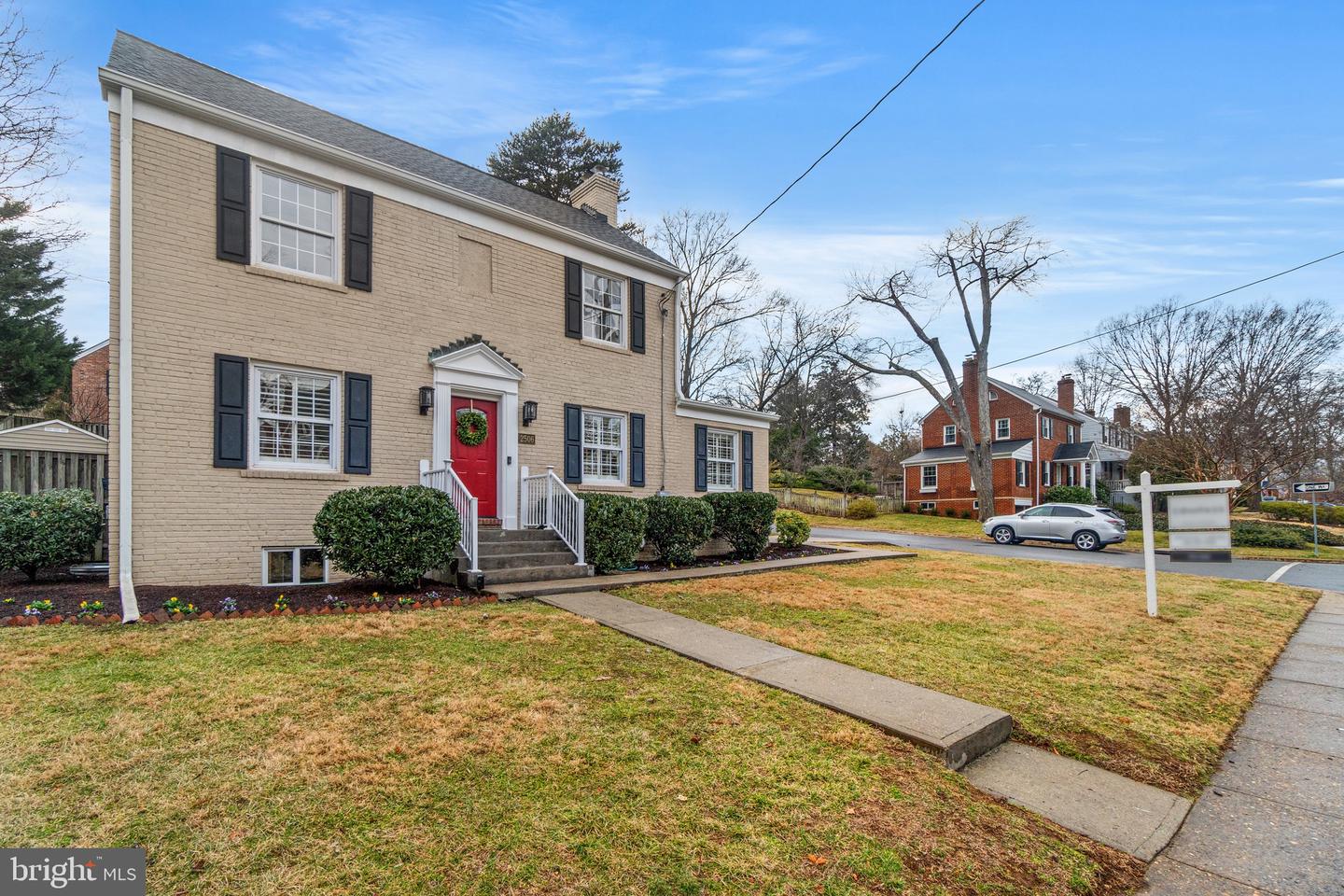 2506 VALLEY DR, ALEXANDRIA, Virginia 22302, 3 Bedrooms Bedrooms, ,2 BathroomsBathrooms,Residential,For sale,2506 VALLEY DR,VAAX2042268 MLS # VAAX2042268