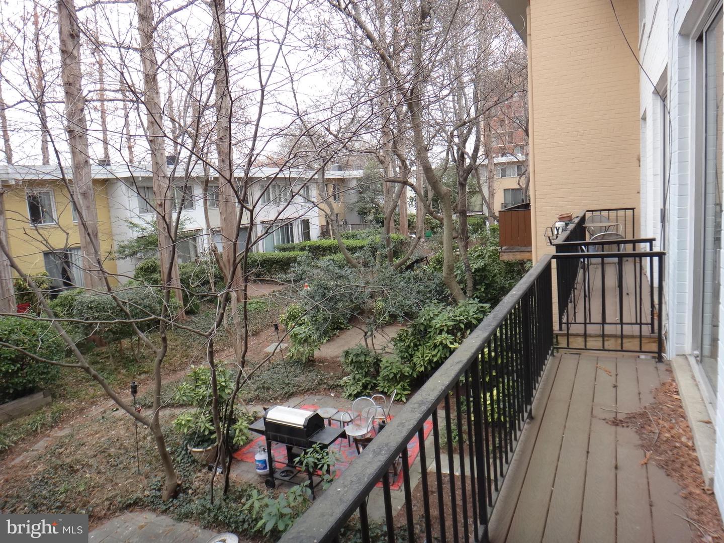 WASHINGTON, District Of Columbia 20024, 2 Bedrooms Bedrooms, ,2 BathroomsBathrooms,Residential,For sale,DCDC2187346 MLS # DCDC2187346
