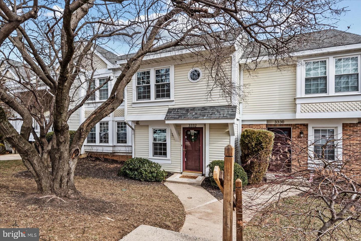 3332 LAKESIDE VIEW DR #4-7, FALLS CHURCH, Virginia 22041, 2 Bedrooms Bedrooms, 6 Rooms Rooms,2 BathroomsBathrooms,Residential,For sale,3332 LAKESIDE VIEW DR #4-7,VAFX2224420 MLS # VAFX2224420