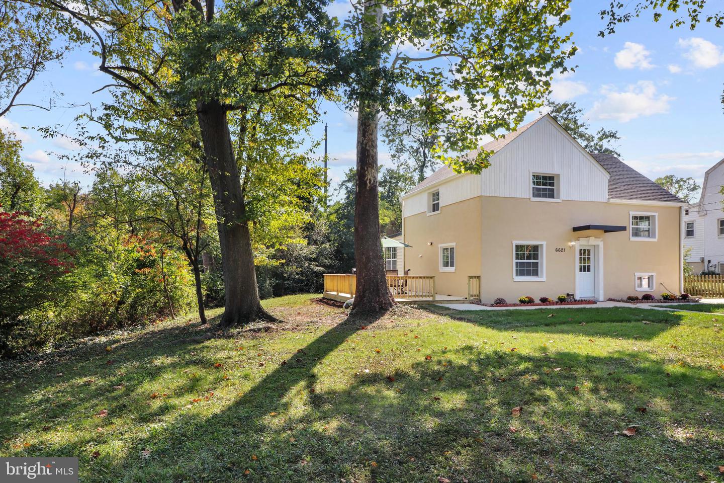 6621 HALLWOOD AVE, FALLS CHURCH, Virginia 22046, 4 Bedrooms Bedrooms, ,2 BathroomsBathrooms,Residential,For sale,6621 HALLWOOD AVE,VAFX2224436 MLS # VAFX2224436