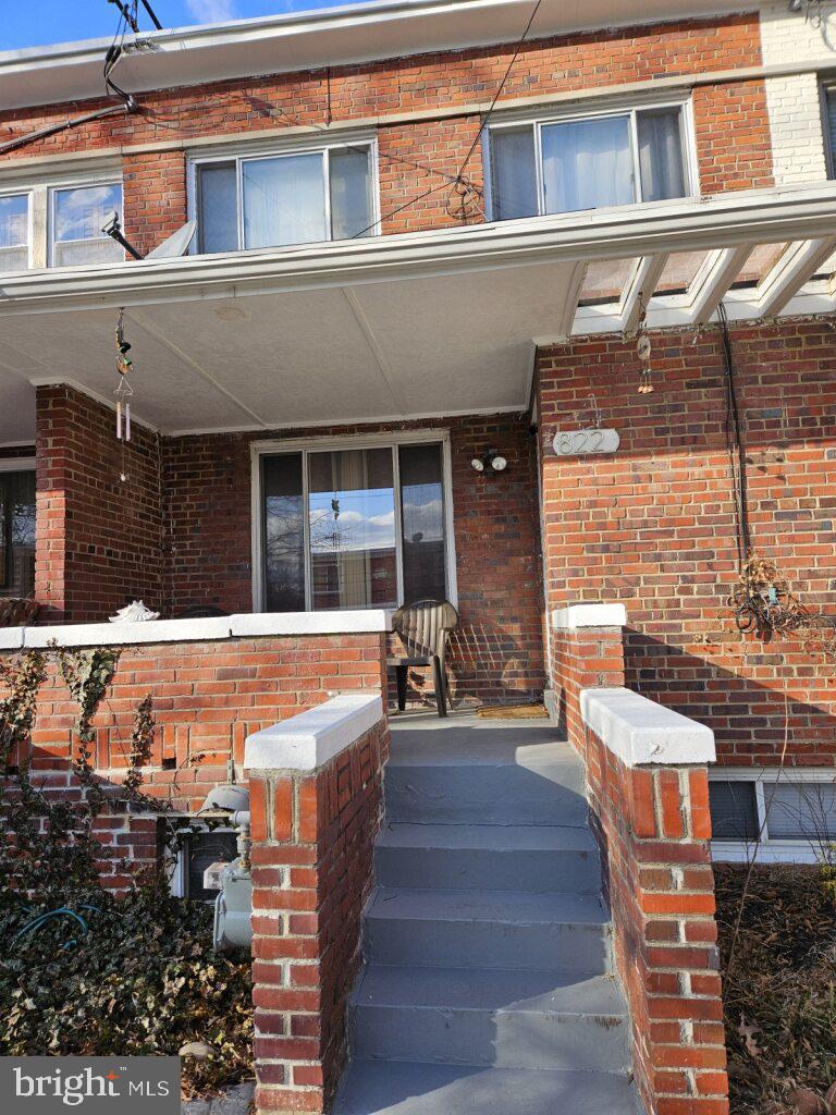 822 CRITTENDEN ST NE, WASHINGTON, District Of Columbia 20017, 3 Bedrooms Bedrooms, 3 Rooms Rooms,2 BathroomsBathrooms,Residential,For sale,822 CRITTENDEN ST NE,DCDC2187328 MLS # DCDC2187328