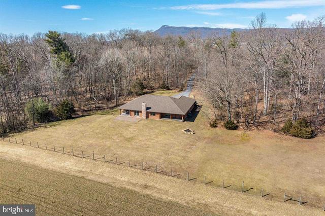 815 WATERLOO MILL LN, ELKTON, Virginia 22827, 3 Bedrooms Bedrooms, ,2 BathroomsBathrooms,Residential,For sale,815 WATERLOO MILL LN,VARO2002060 MLS # VARO2002060