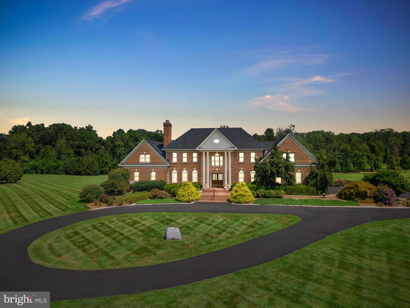 37120 DEVON WICK LN, PURCELLVILLE, Virginia 20132, 6 Bedrooms Bedrooms, ,6 BathroomsBathrooms,Residential,For sale,37120 DEVON WICK LN,VALO2085604 MLS # VALO2085604