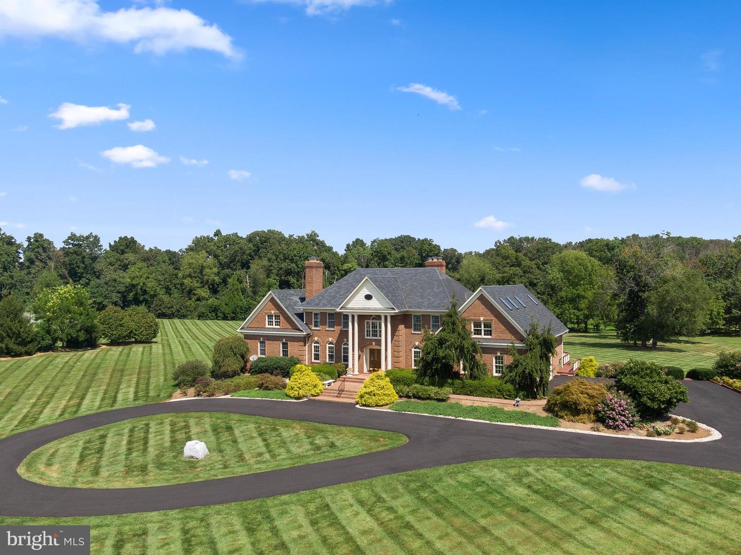 37120 DEVON WICK LN, PURCELLVILLE, Virginia 20132, 6 Bedrooms Bedrooms, ,6 BathroomsBathrooms,Residential,For sale,37120 DEVON WICK LN,VALO2085604 MLS # VALO2085604