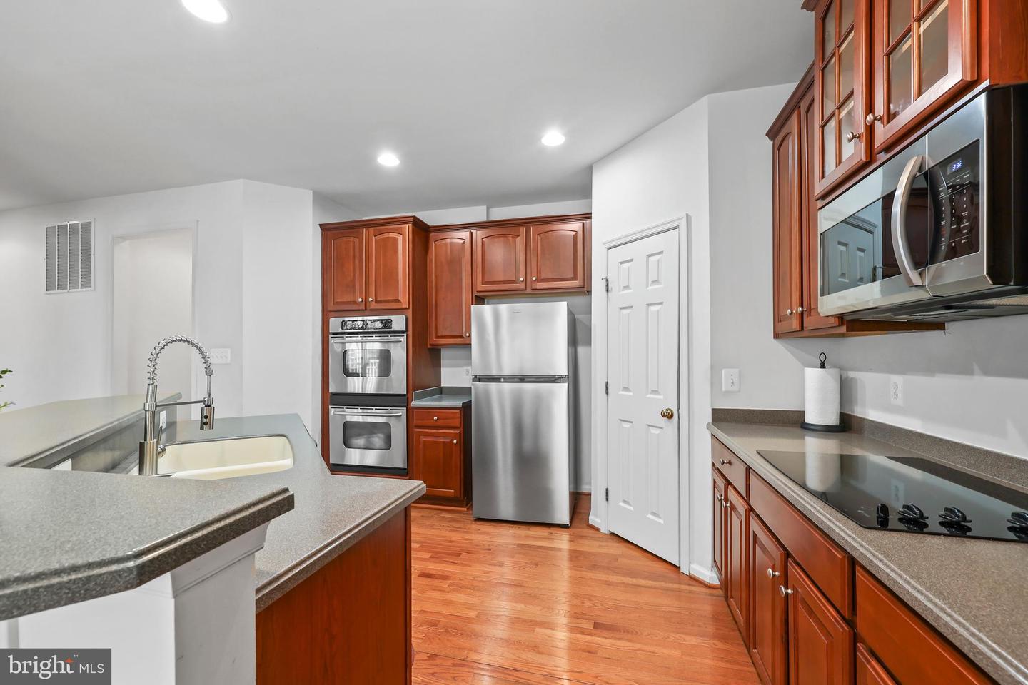 5805 DEEP CREEK DR, FREDERICKSBURG, Virginia 22407, 4 Bedrooms Bedrooms, ,3 BathroomsBathrooms,Residential,For sale,5805 DEEP CREEK DR,VASP2029852 MLS # VASP2029852