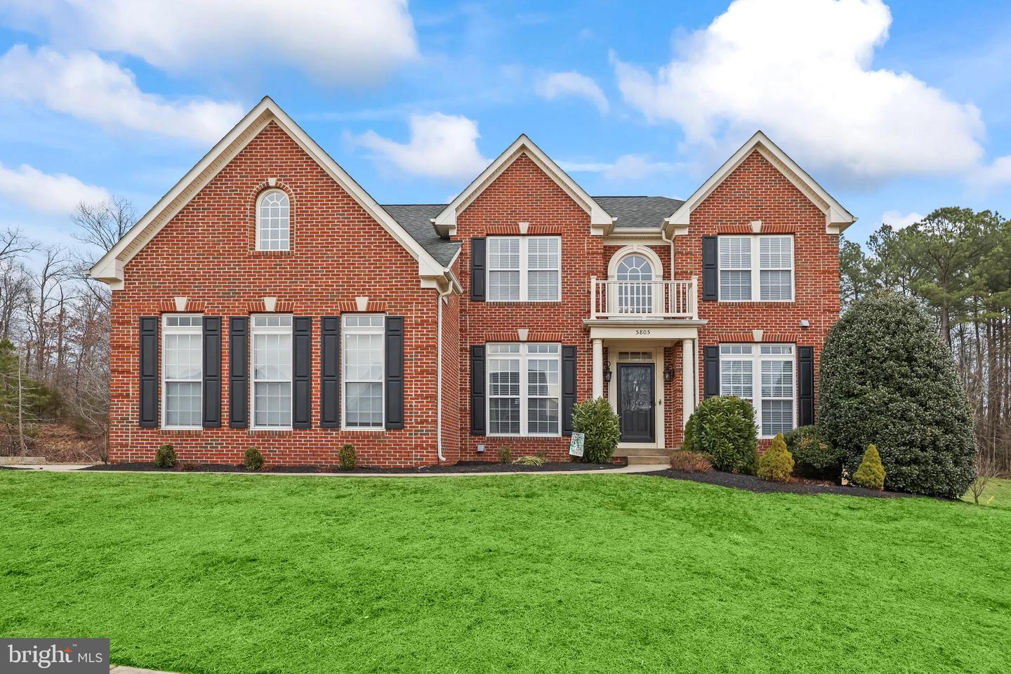 5805 DEEP CREEK DR, FREDERICKSBURG, Virginia 22407, 4 Bedrooms Bedrooms, ,3 BathroomsBathrooms,Residential,For sale,5805 DEEP CREEK DR,VASP2029852 MLS # VASP2029852