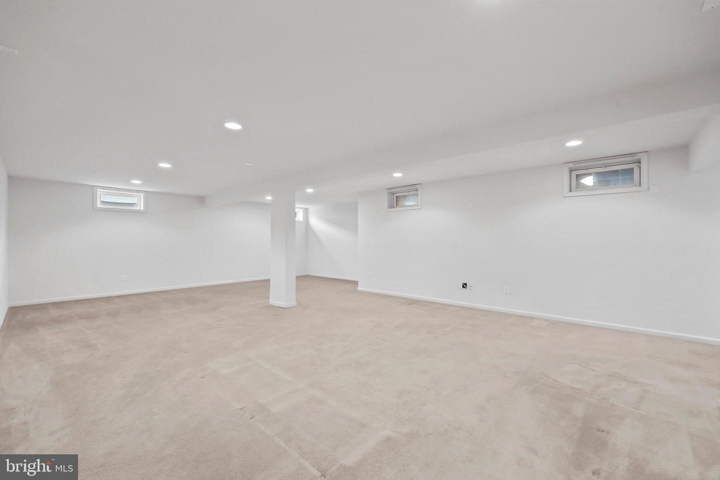 5805 DEEP CREEK DR, FREDERICKSBURG, Virginia 22407, 4 Bedrooms Bedrooms, ,3 BathroomsBathrooms,Residential,For sale,5805 DEEP CREEK DR,VASP2029852 MLS # VASP2029852