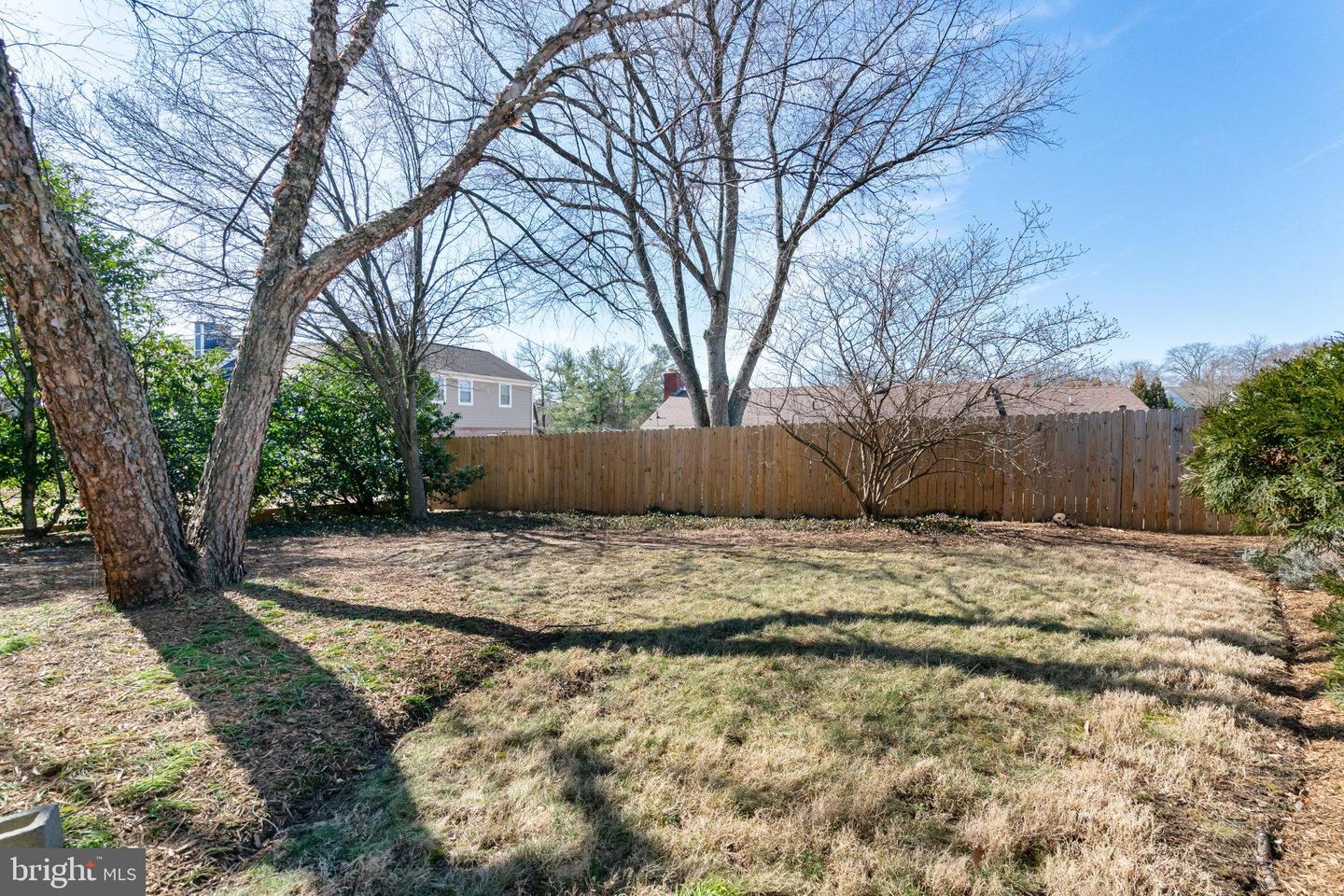 2222 N EMERSON ST, ARLINGTON, Virginia 22207, 3 Bedrooms Bedrooms, ,3 BathroomsBathrooms,Residential,For sale,2222 N EMERSON ST,VAAR2052620 MLS # VAAR2052620