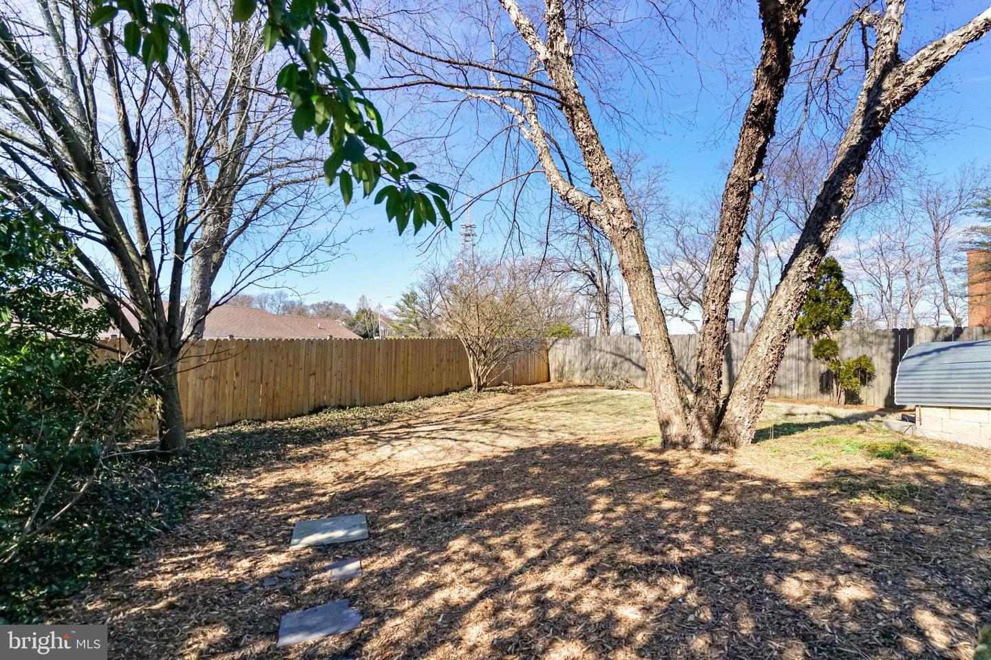 2222 N EMERSON ST, ARLINGTON, Virginia 22207, 3 Bedrooms Bedrooms, ,3 BathroomsBathrooms,Residential,For sale,2222 N EMERSON ST,VAAR2052620 MLS # VAAR2052620