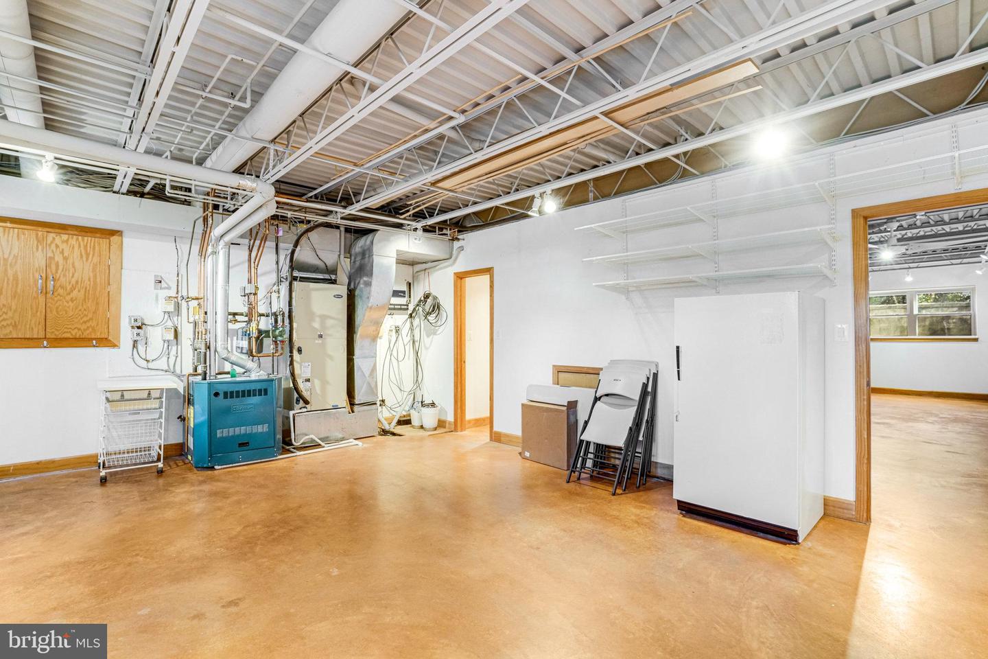 2222 N EMERSON ST, ARLINGTON, Virginia 22207, 3 Bedrooms Bedrooms, ,3 BathroomsBathrooms,Residential,For sale,2222 N EMERSON ST,VAAR2052620 MLS # VAAR2052620