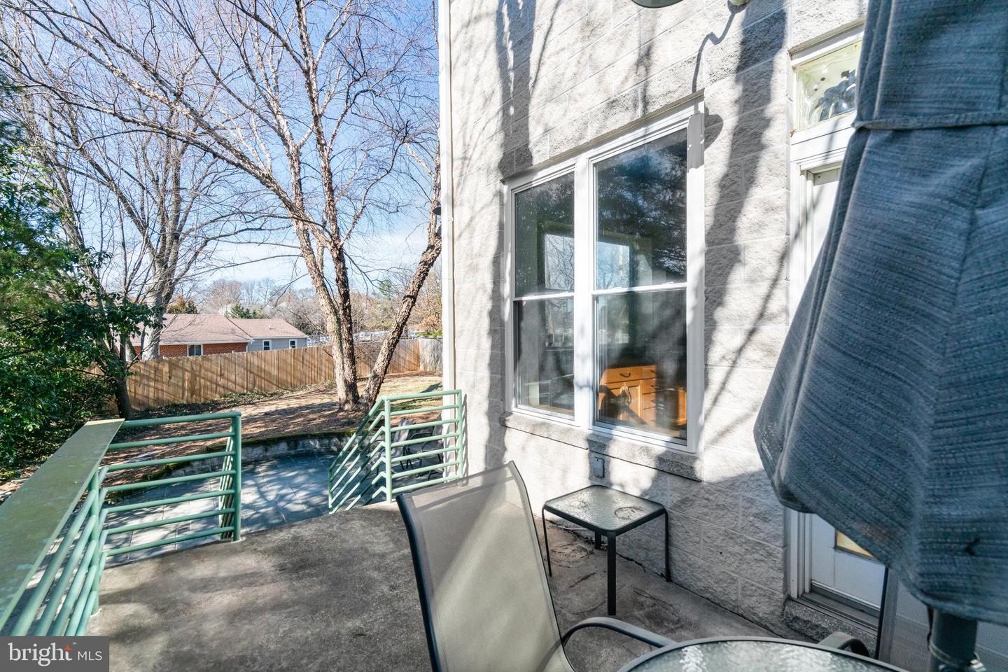2222 N EMERSON ST, ARLINGTON, Virginia 22207, 3 Bedrooms Bedrooms, ,3 BathroomsBathrooms,Residential,For sale,2222 N EMERSON ST,VAAR2052620 MLS # VAAR2052620