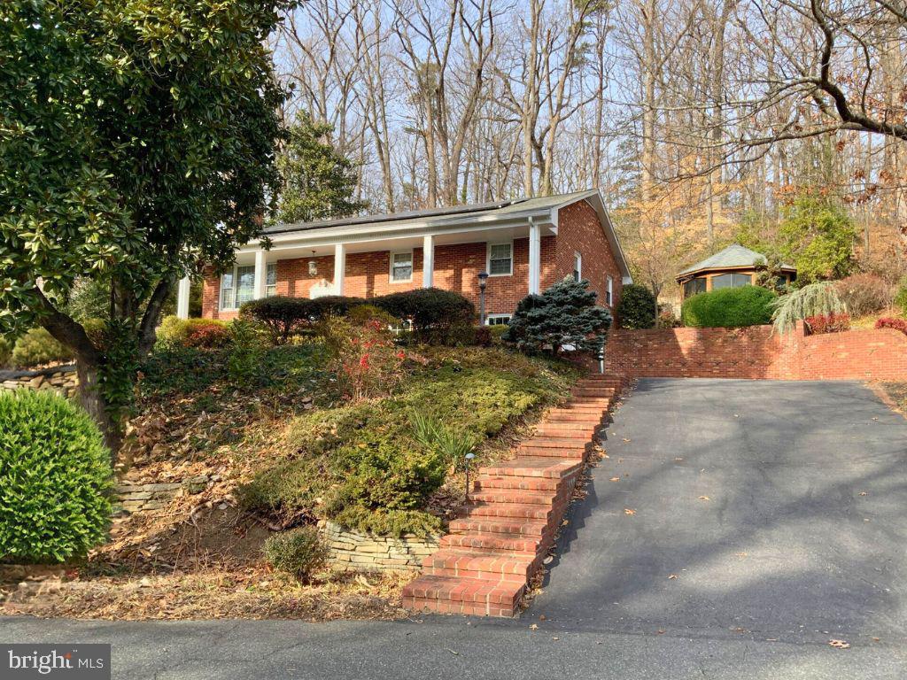 1803 GENTHER LN, FREDERICKSBURG, Virginia 22401, 3 Bedrooms Bedrooms, ,2 BathroomsBathrooms,Residential,For sale,1803 GENTHER LN,VAFB2007518 MLS # VAFB2007518