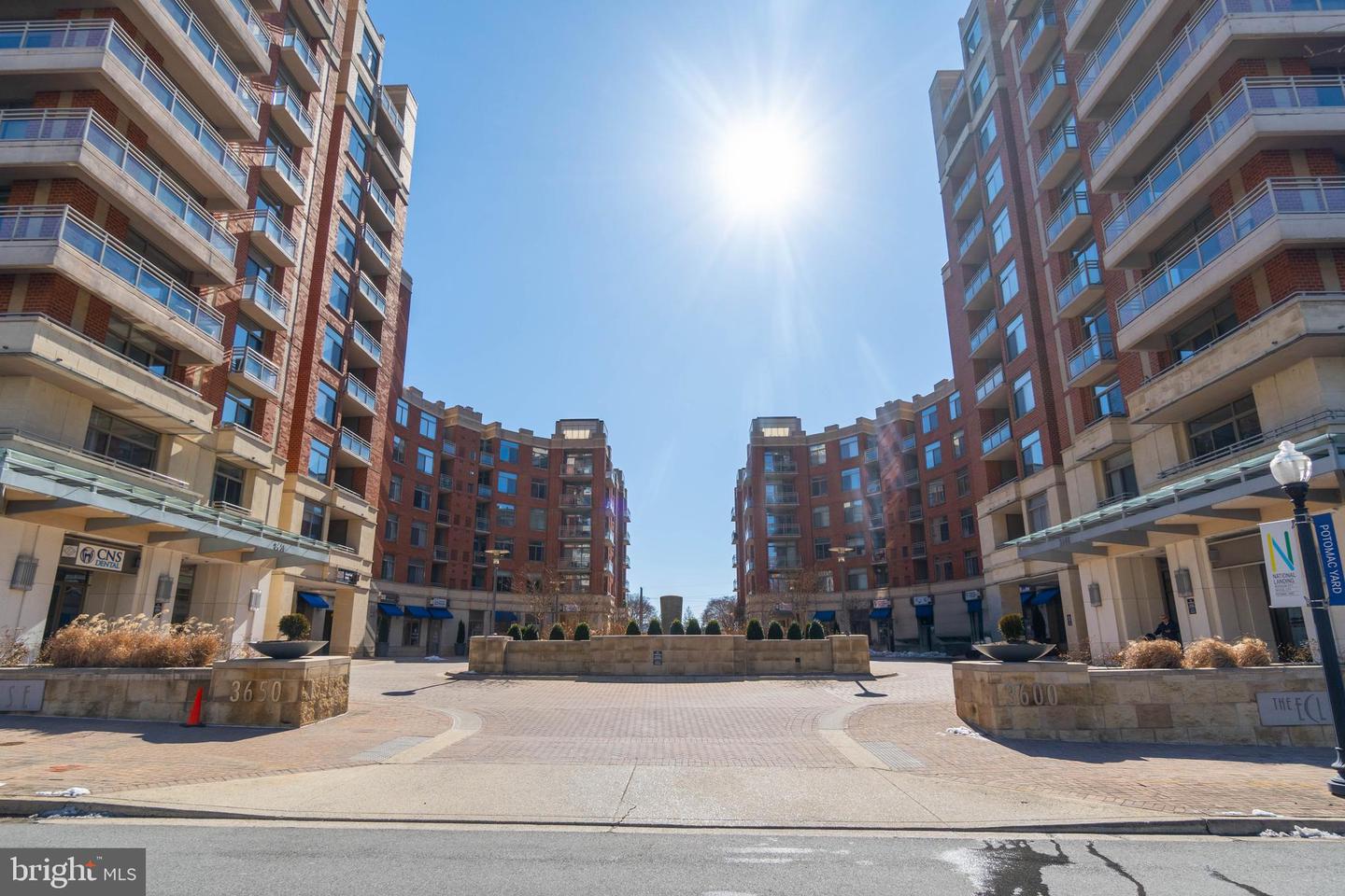 3650 S GLEBE RD #339, ARLINGTON, Virginia 22202, 2 Bedrooms Bedrooms, ,2 BathroomsBathrooms,Residential,For sale,3650 S GLEBE RD #339,VAAR2053458 MLS # VAAR2053458