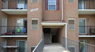 14805 RYDELL RD #201, CENTREVILLE, Virginia 20121, 1 Bedroom Bedrooms, ,1 BathroomBathrooms,Residential,For sale,14805 RYDELL RD #201,VAFX2222296 MLS # VAFX2222296