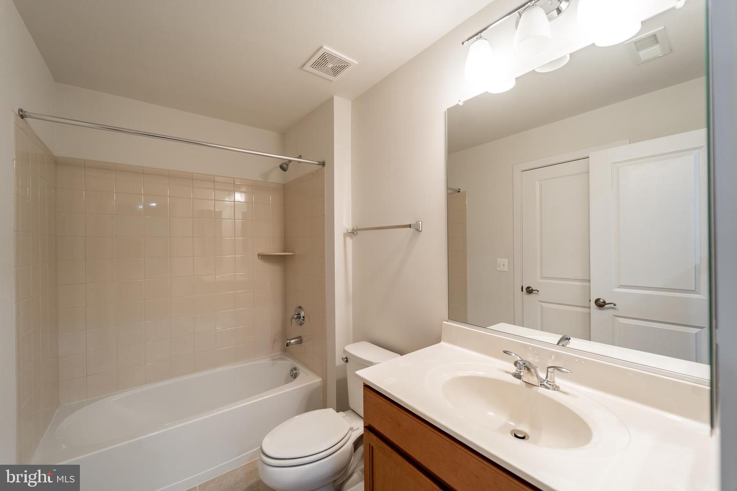 1119 THEMIS ST SE, LEESBURG, Virginia 20175, 5 Bedrooms Bedrooms, ,5 BathroomsBathrooms,Residential,For sale,1119 THEMIS ST SE,VALO2089920 MLS # VALO2089920
