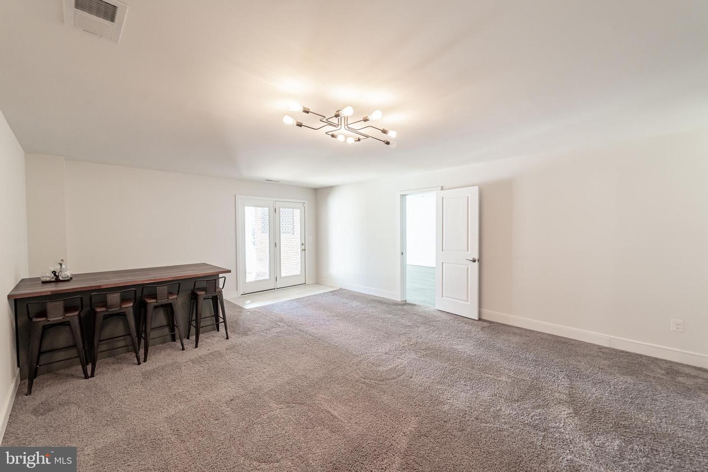 1119 THEMIS ST SE, LEESBURG, Virginia 20175, 5 Bedrooms Bedrooms, ,5 BathroomsBathrooms,Residential,For sale,1119 THEMIS ST SE,VALO2089920 MLS # VALO2089920