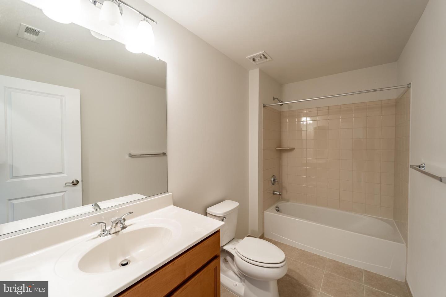 1119 THEMIS ST SE, LEESBURG, Virginia 20175, 5 Bedrooms Bedrooms, ,5 BathroomsBathrooms,Residential,For sale,1119 THEMIS ST SE,VALO2089920 MLS # VALO2089920
