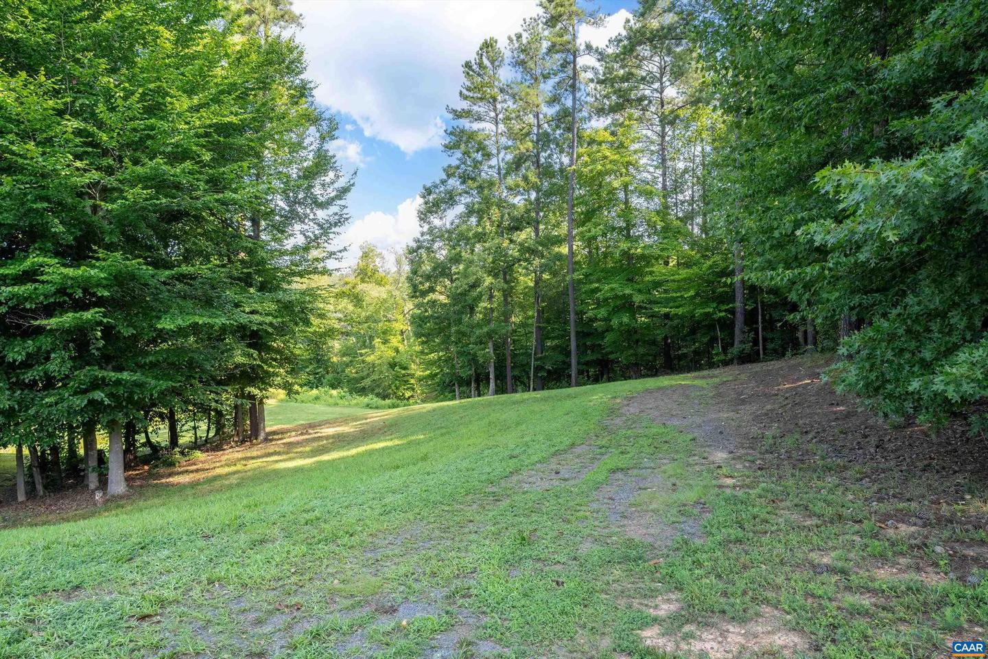 WHISPERING WOODS PL, ZION CROSSROADS, Virginia 22942, ,Land,For sale,WHISPERING WOODS PL,661339 MLS # 661339