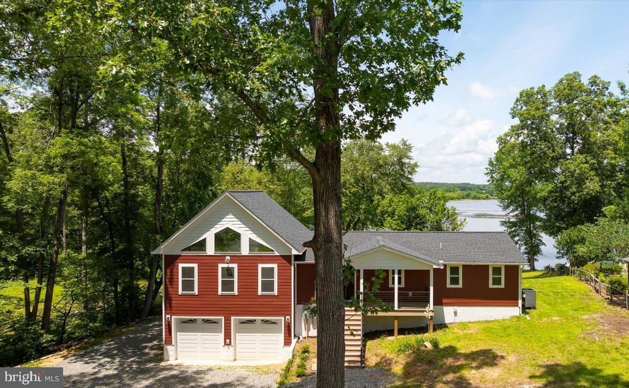 159 PLATEAU RD, LOUISA, Virginia 23093, 3 Bedrooms Bedrooms, 12 Rooms Rooms,3 BathroomsBathrooms,Residential,For sale,159 PLATEAU RD,VALA2007370 MLS # VALA2007370