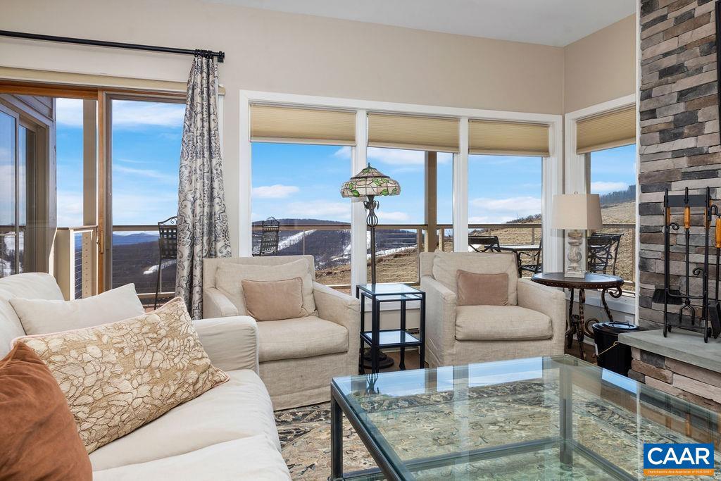 1637 OVERLOOK CONDOS, WINTERGREEN RESORT, Virginia 22967, 2 Bedrooms Bedrooms, ,2 BathroomsBathrooms,Residential,For sale,1637 OVERLOOK CONDOS,661299 MLS # 661299