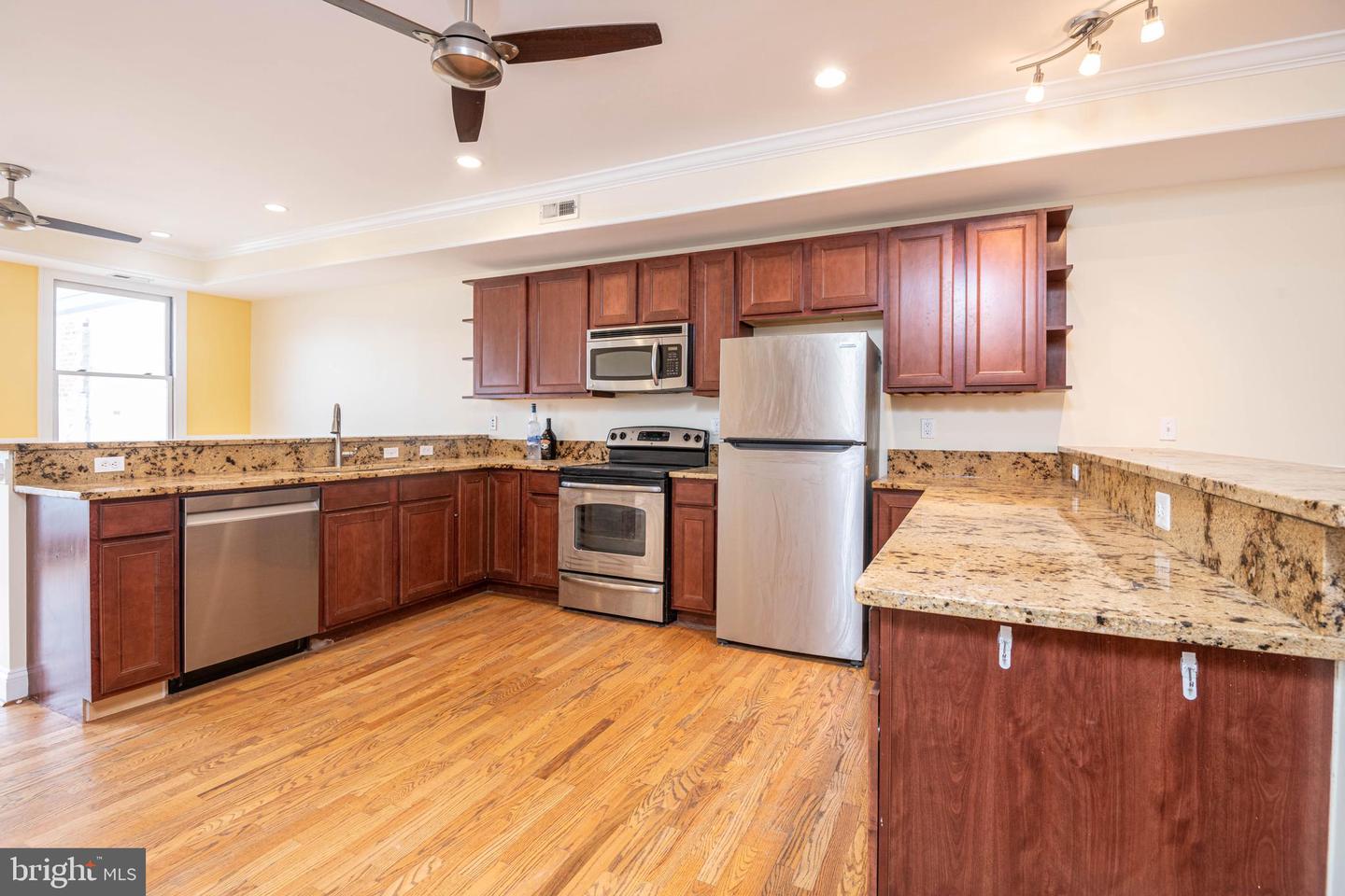 1645 NEW JERSEY AVE NW #2, WASHINGTON, District Of Columbia 20001, 3 Bedrooms Bedrooms, ,2 BathroomsBathrooms,Residential,For sale,1645 NEW JERSEY AVE NW #2,DCDC2187554 MLS # DCDC2187554