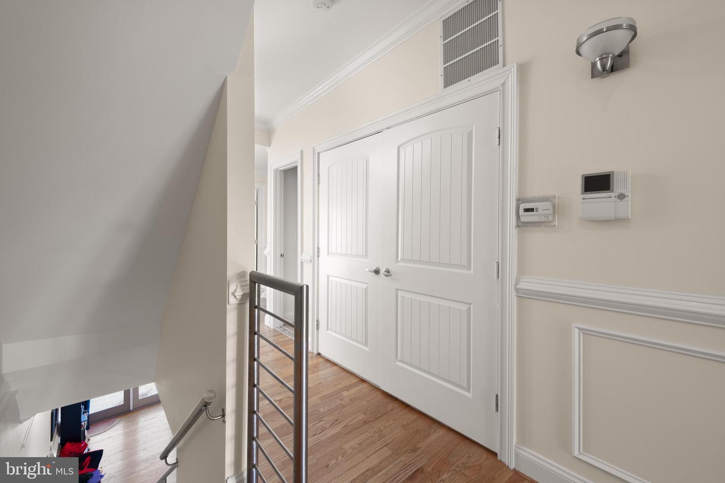 1645 NEW JERSEY AVE NW #2, WASHINGTON, District Of Columbia 20001, 3 Bedrooms Bedrooms, ,2 BathroomsBathrooms,Residential,For sale,1645 NEW JERSEY AVE NW #2,DCDC2187554 MLS # DCDC2187554