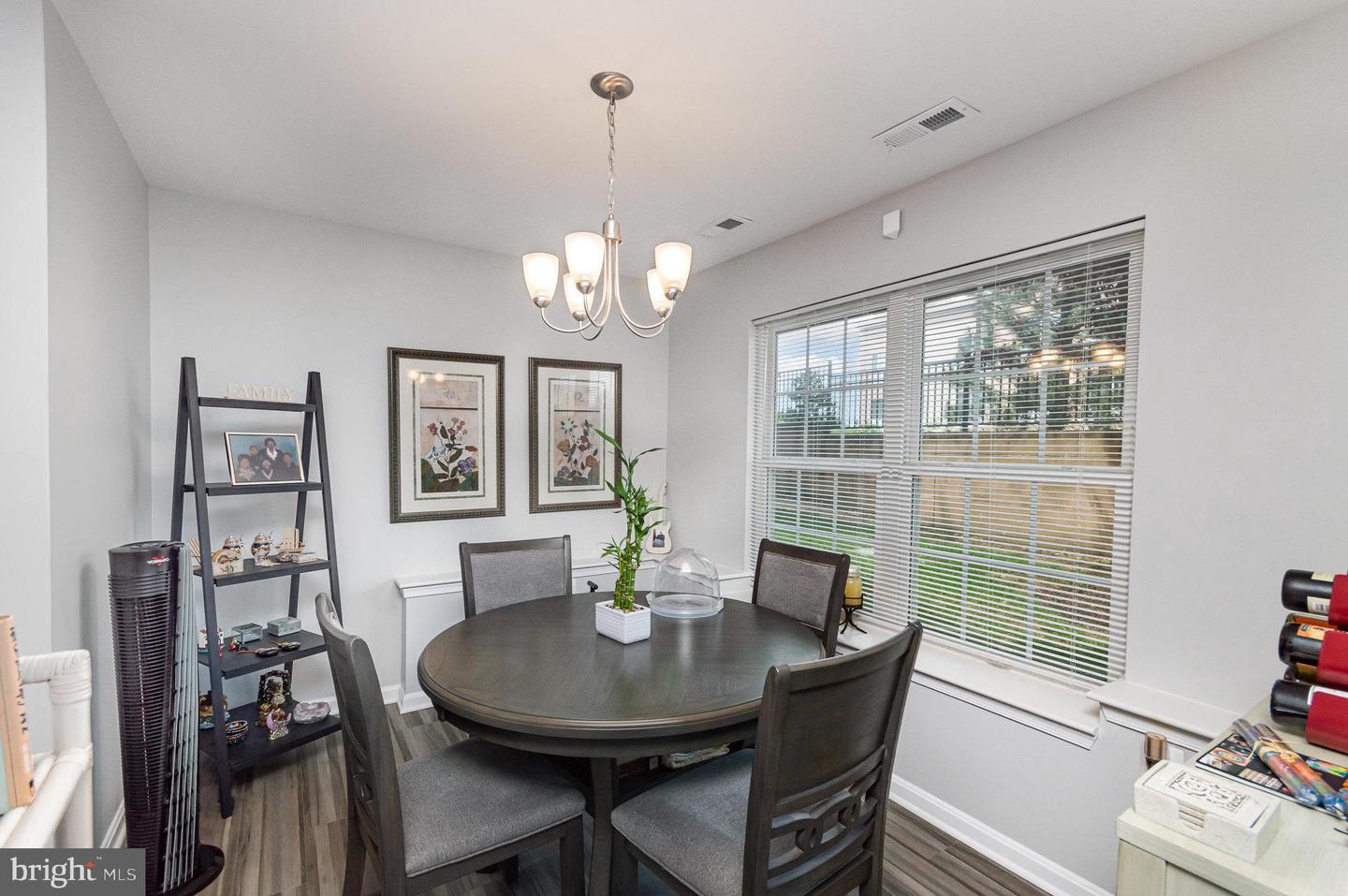 6425 RICHMOND HWY #102, ALEXANDRIA, Virginia 22306, 2 Bedrooms Bedrooms, ,2 BathroomsBathrooms,Residential,For sale,6425 RICHMOND HWY #102,VAFX2224446 MLS # VAFX2224446
