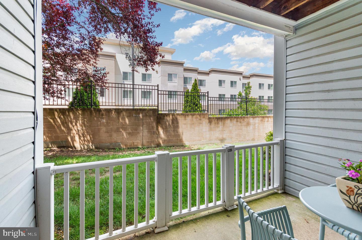 6425 RICHMOND HWY #102, ALEXANDRIA, Virginia 22306, 2 Bedrooms Bedrooms, ,2 BathroomsBathrooms,Residential,For sale,6425 RICHMOND HWY #102,VAFX2224446 MLS # VAFX2224446