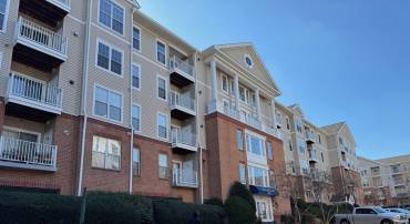 7011 FALLS REACH DR #406, FALLS CHURCH, Virginia 22043, 2 Bedrooms Bedrooms, ,2 BathroomsBathrooms,Residential,For sale,7011 FALLS REACH DR #406,VAFX2224724 MLS # VAFX2224724