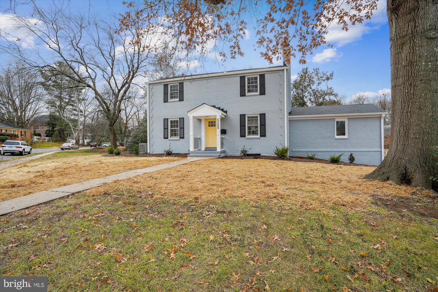 5200 WILLIAMSBURG BLVD, ARLINGTON, Virginia 22207, 5 Bedrooms Bedrooms, ,4 BathroomsBathrooms,Residential,For sale,5200 WILLIAMSBURG BLVD,VAAR2053990 MLS # VAAR2053990