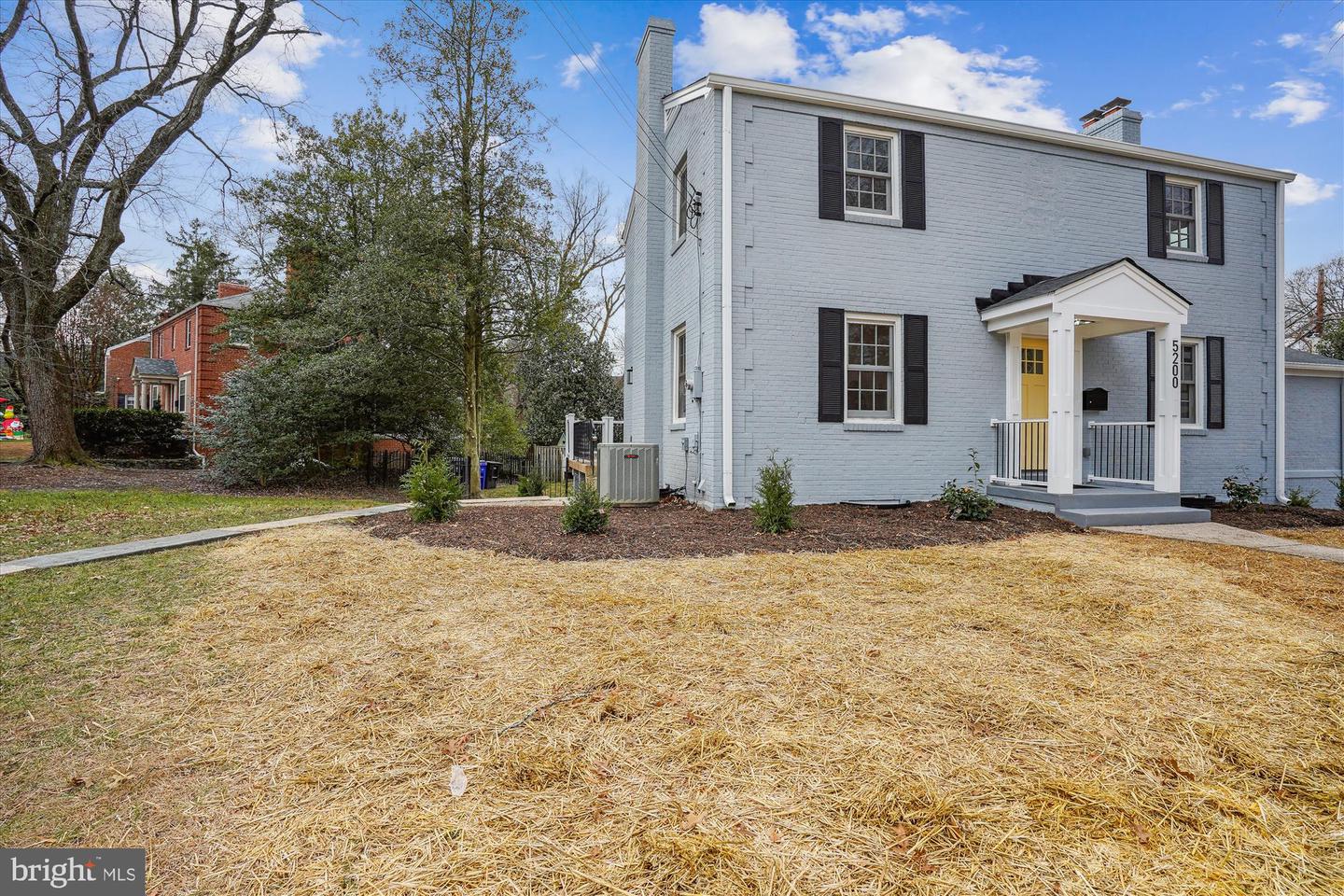 5200 WILLIAMSBURG BLVD, ARLINGTON, Virginia 22207, 5 Bedrooms Bedrooms, ,4 BathroomsBathrooms,Residential,For sale,5200 WILLIAMSBURG BLVD,VAAR2053990 MLS # VAAR2053990