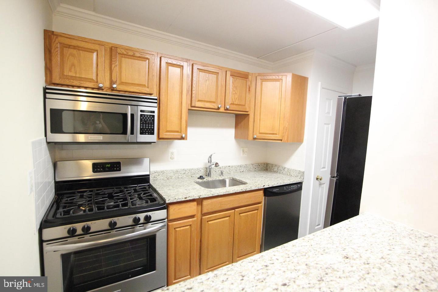 2607 REDCOAT DR #251, ALEXANDRIA, Virginia 22303, 1 Bedroom Bedrooms, 1 Room Rooms,1 BathroomBathrooms,Residential,For sale,2607 REDCOAT DR #251,VAFX2224884 MLS # VAFX2224884